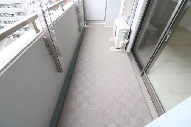 洗濯物はこちらへどうぞ。