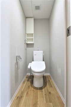 清潔感のあるトイレです