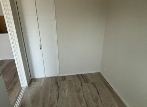 各部屋にクローゼットがあります