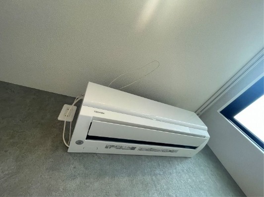 エアコン付きで一年中快適に過ごせます。