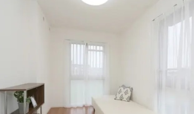明るいお部屋で快適に過ごせます