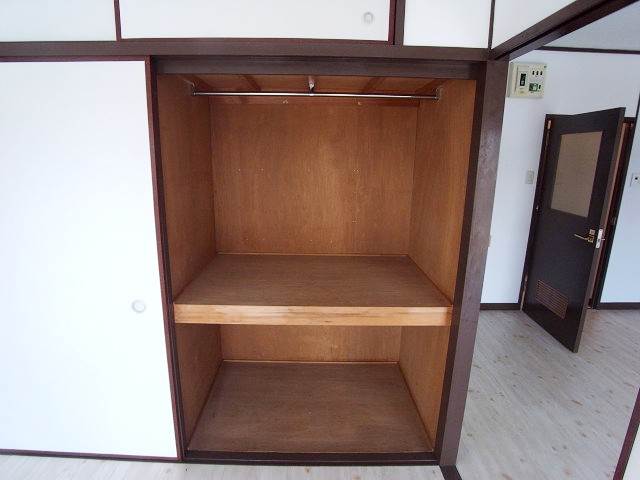 収納たっぷりでお部屋も広く使えます