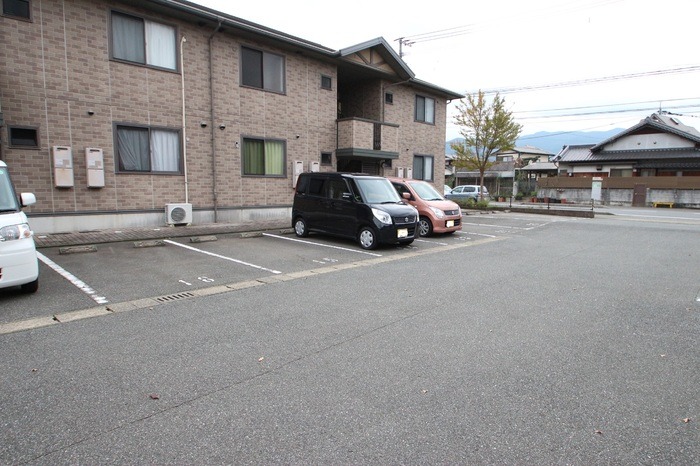 駐車場もございます。