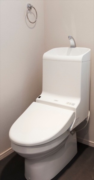 清潔感のあるトイレです