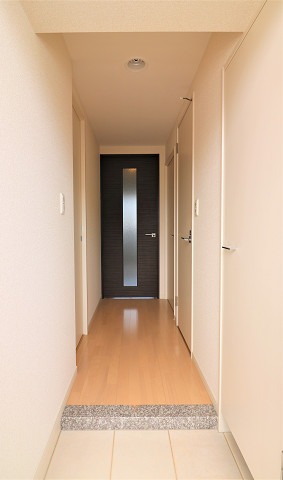 玄関収納もばっちりです。