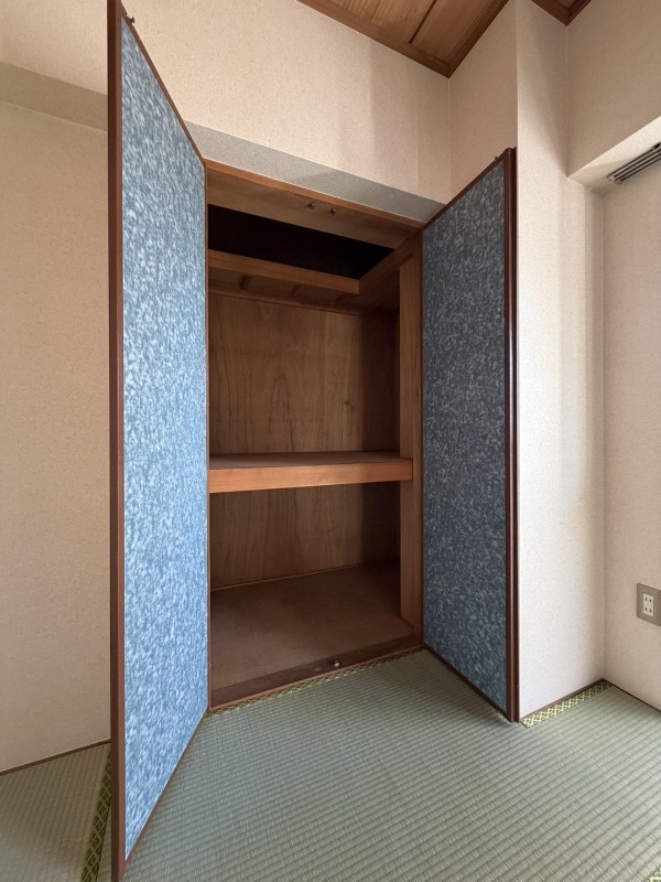 お洋服が多い方でも安心の収納