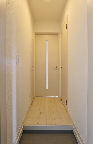 明るい玄関です