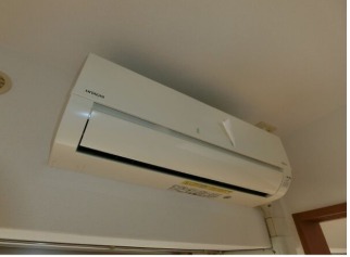 エアコン完備で年中快適に過ごせます