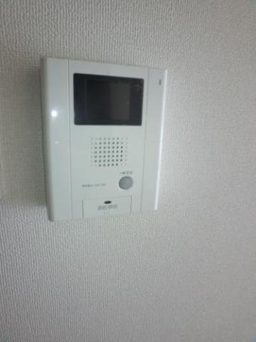 TVモニター付きインターホンで安心です