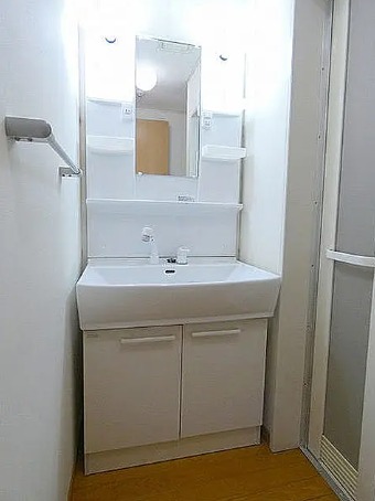 お出かけ前の身支度はこちらでバッチリです