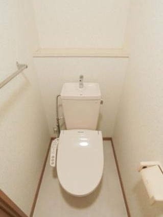 嬉しい温水洗浄便座機能付き