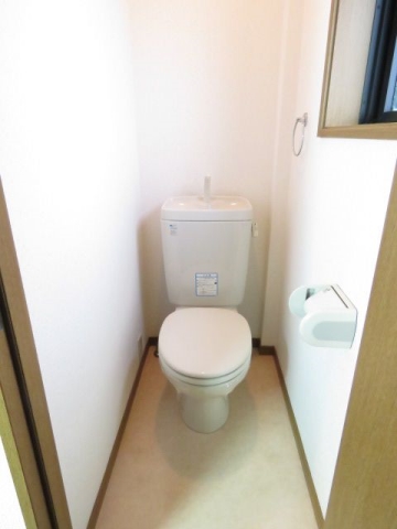 清潔感のあるトイレです