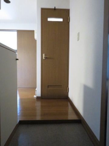 広々とした玄関です