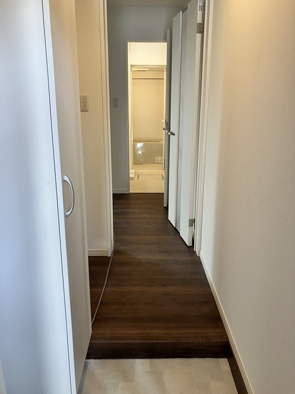 玄関からはこのようになっています。