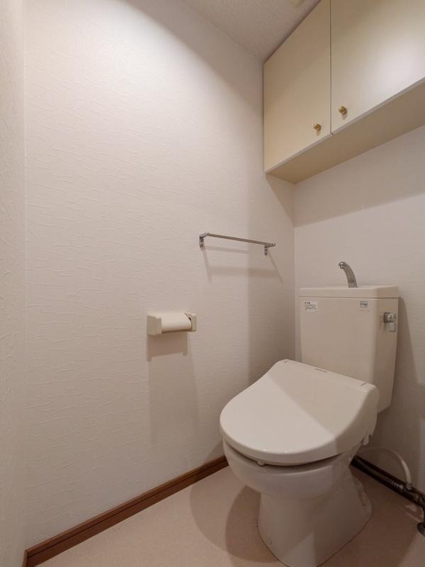 ウォシュレット付きで快適です。