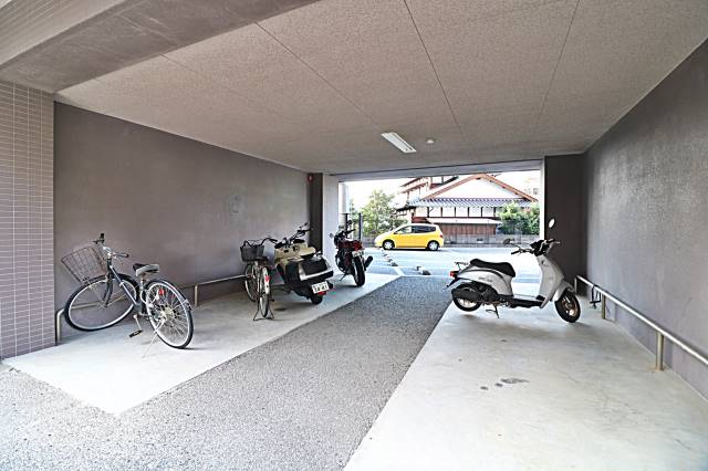 バイク置けちゃいます。