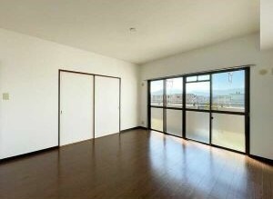 家具の配置がしやすいお部屋です。