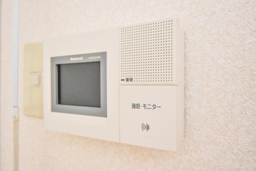 モニタ付きインターホンで安心。