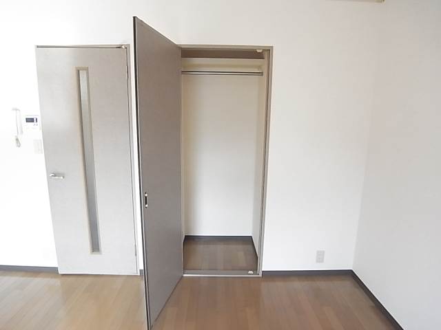 収納もたっぷりでいいですね。