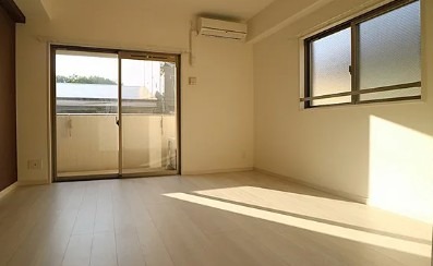 明るいリビングですね