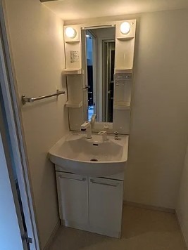 外出前の身だしなみチェックはこちらでどうぞ！