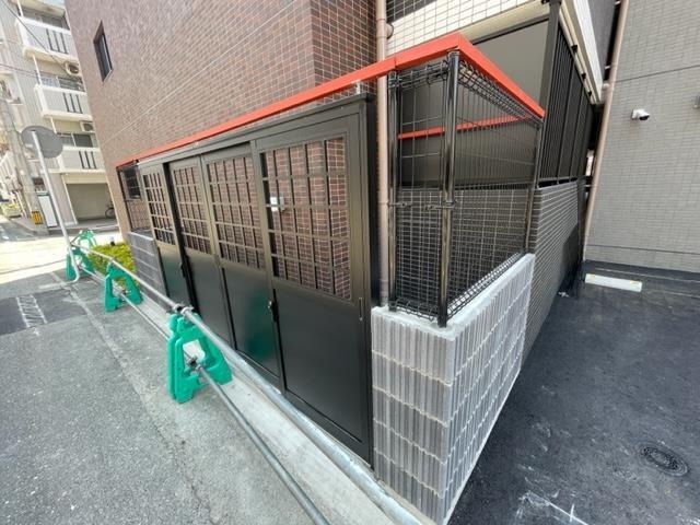 敷地内ゴミ置き場