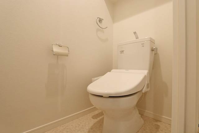 清潔感のあるトイレです