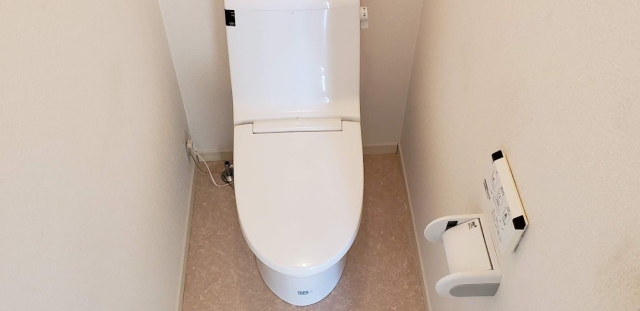 清潔感のあるトイレですね
