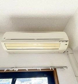 エアコン完備で年中快適に過ごせます