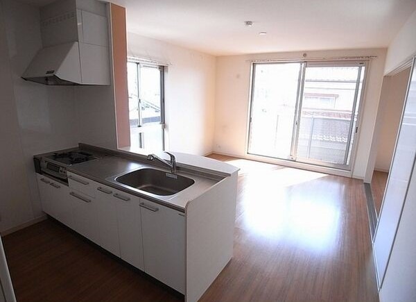家具の配置がしやすいお部屋です