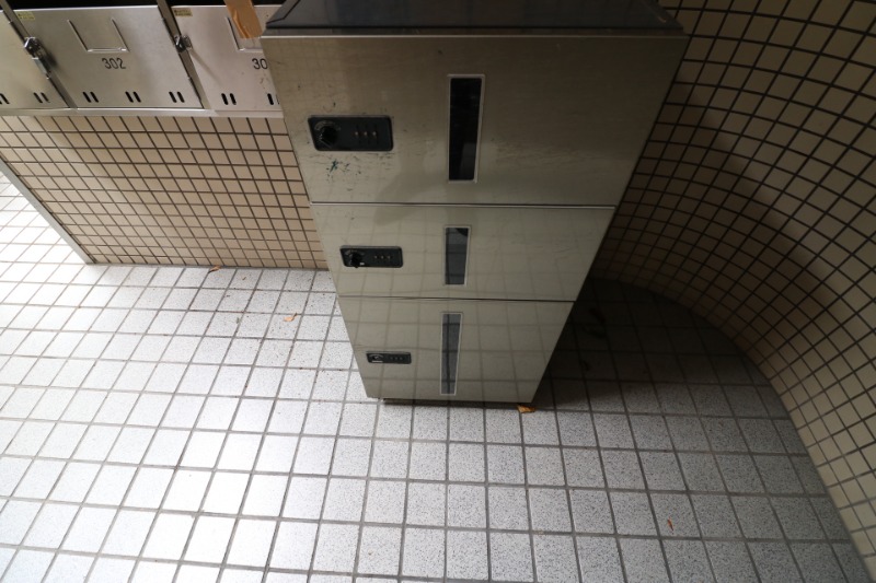 宅配ボックスあります