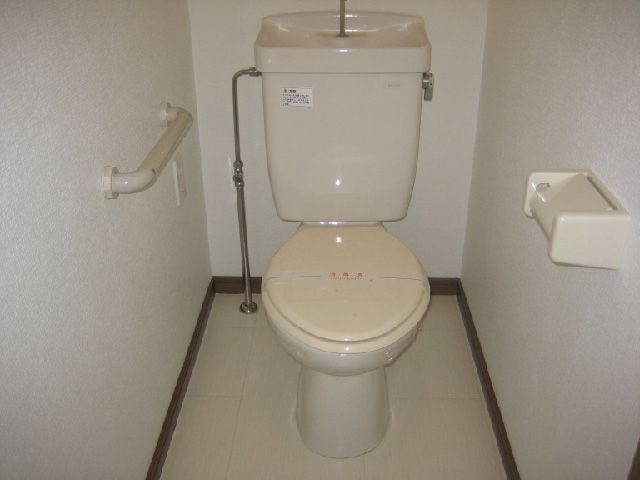 清潔感あるトイレです