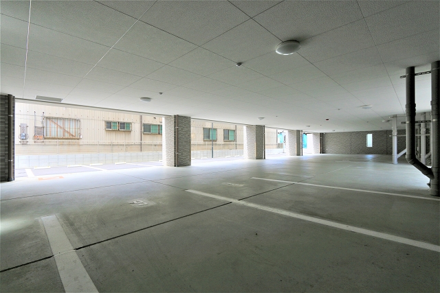 今なら敷地内駐車場空きあります