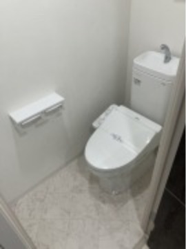 温水洗浄便座付きです