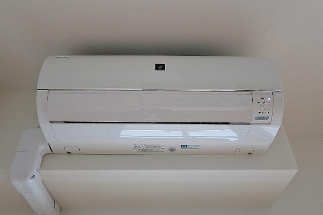 エアコン2基設置済み