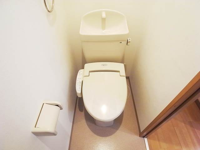 ウォシュレット完備