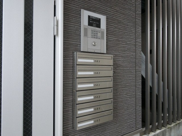 オートロック完備です☆