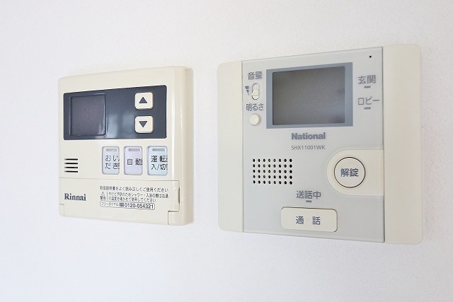 モニタ付きなので来客の確認が出来安心です