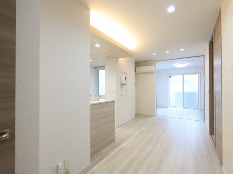 明るい綺麗なお部屋です
