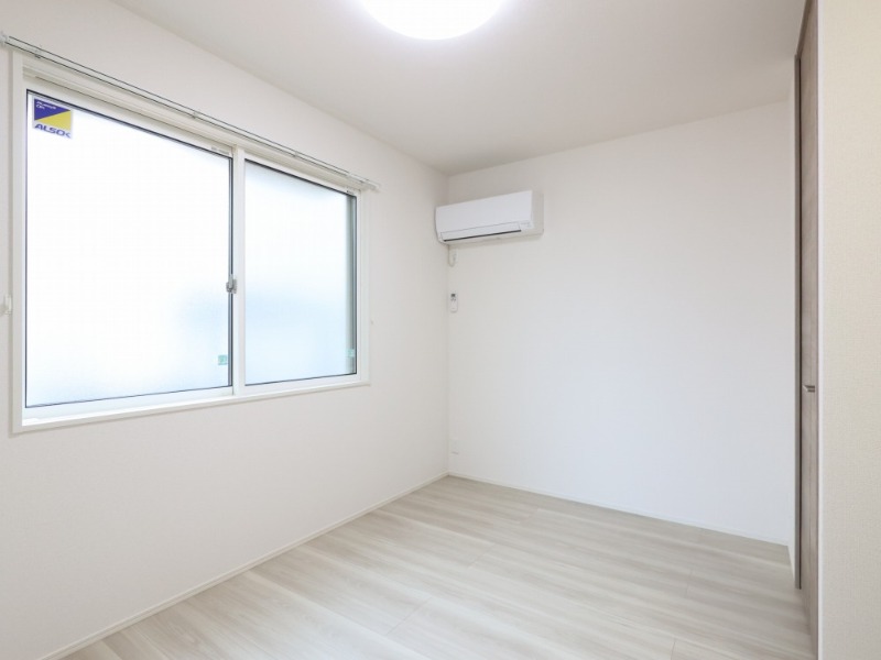 寝室にいかがでしょうか？