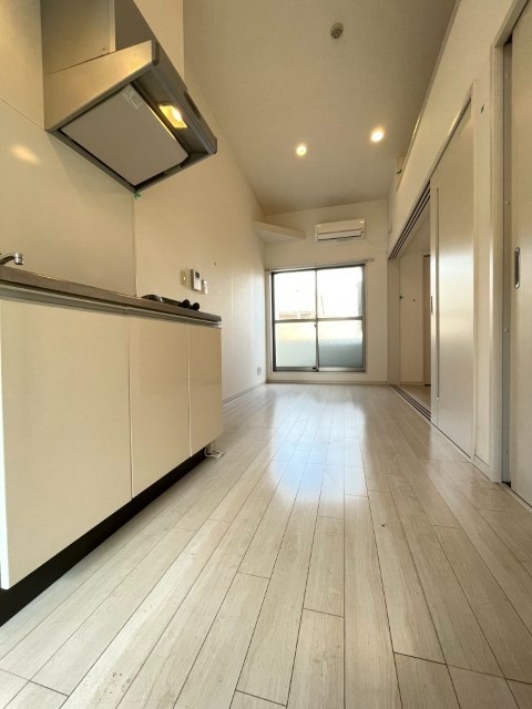 玄関からはこのようになっています。