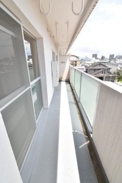 洗濯物はここ。