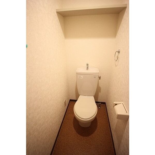 清潔感のあるトイレです
