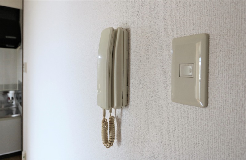 音声インターホンです。