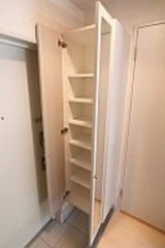 玄関はこんな感じ。
