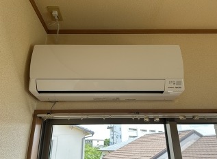 エアコン付きで年中快適に過ごせます