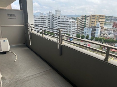 洗濯物を干すスペースも十分にあります