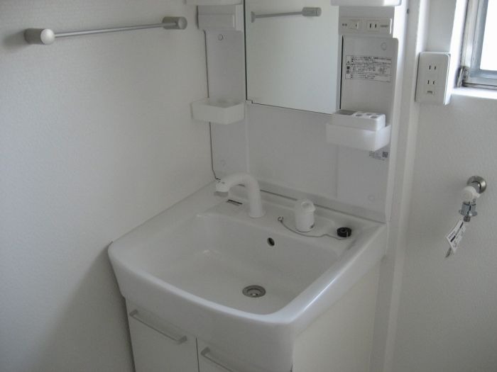 外出前の身だしなみチェックはこちらでどうぞ！