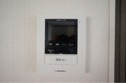 モニタ付きで誰が来たか一目でわかる