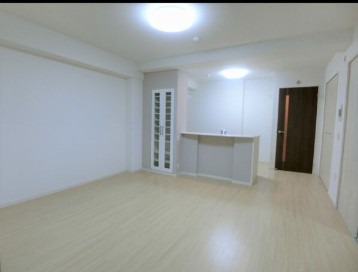 家具の配置がしやすいお部屋ですね